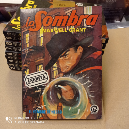 Portada del libro de LA SOMBRA EL HOMBRE DE NEGRO