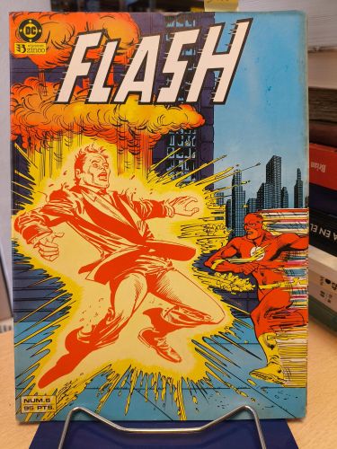 Portada del libro de FLASH (1984, ZINCO) NÚMERO 6
