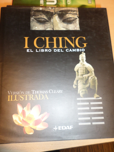 Portada del libro de I CHING: EL LIBRO DEL CAMBIO