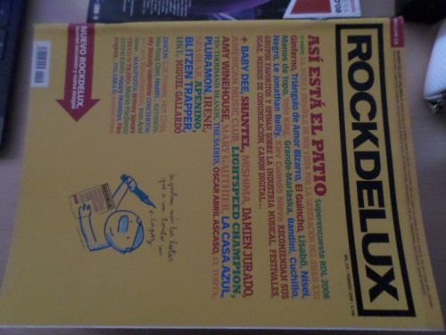 Portada del libro de ROCKDELUX. Nº 259 FEBRERO 2008. ASÍ ESTÁ EL PATIO. Nuevo Rockdelux nueva imagen