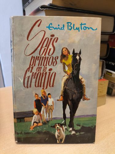 Portada del libro de SEIS PRIMOS EN LA GRANJA