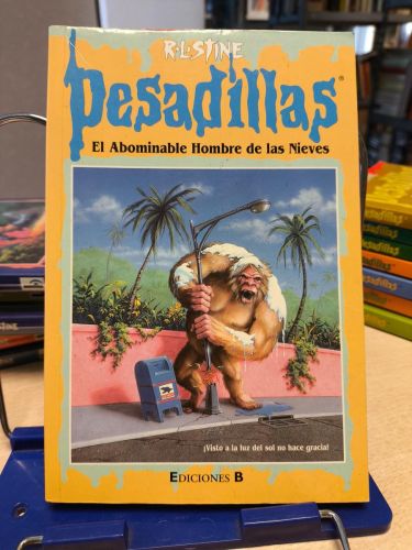 Portada del libro de PESADILLAS - NUMERO 37 - El abominable hombre de las nieves - R.L. STINE - EDICIONES B