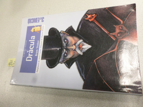Portada del libro de DRACULA (VALENCIANO)