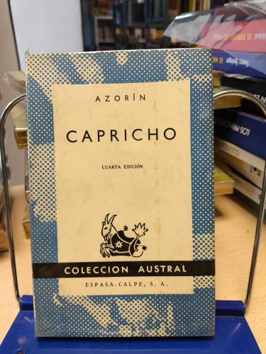 Portada del libro de AZORIN - CAPRICHO - Austral 380