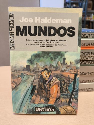 Portada del libro de MUNDOS - JOE HALDEMAN - TRILOGÍA DE LOS MUNDOS 1 - Nº 42 ULTRAMAR