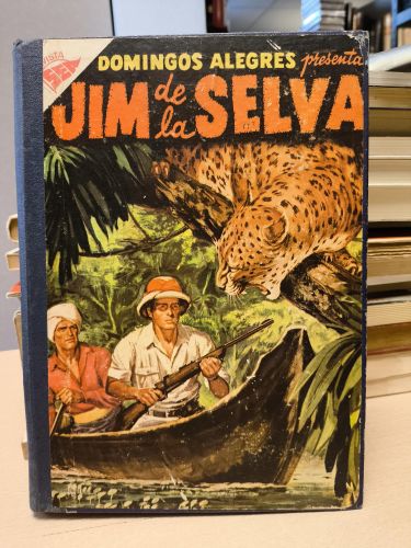 Portada del libro de TOMO ENCUADERNADO NOVARO - DOMINGOS ALEGRES JIM DE LA SELVA / COLOSOS DE LA MONTAÑA / CISCO KID