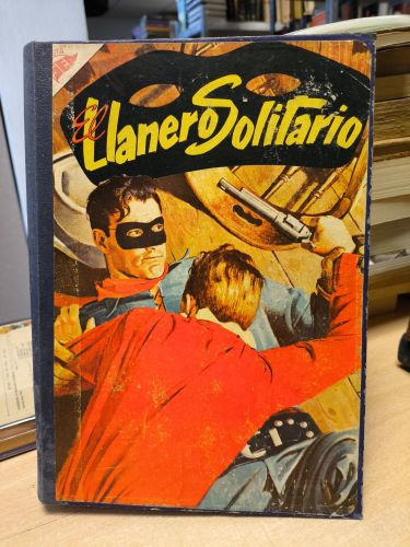 Portada del libro de TOMO ENCUADERNADO NOVARO - EL LLANERO SOLITARIO ( 1955-56-57) CONTIENE 12 TBOS + EXTRA DE ABRIL 1957