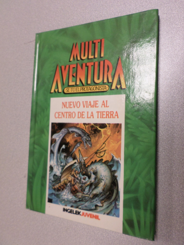 Portada del libro de MULTI AVENTURA SE TU EL PROTAGONISTA Nº 1 - NUEVO VIAJE AL CENTRO DE LA TIERRA - LIBRO JUEGO