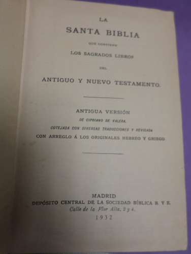 Portada del libro de LA SANTA BIBLIA ANTIGUA VERSION DE CIPRIANO VALERA - 1932- BIBLIA PROTESTANTE